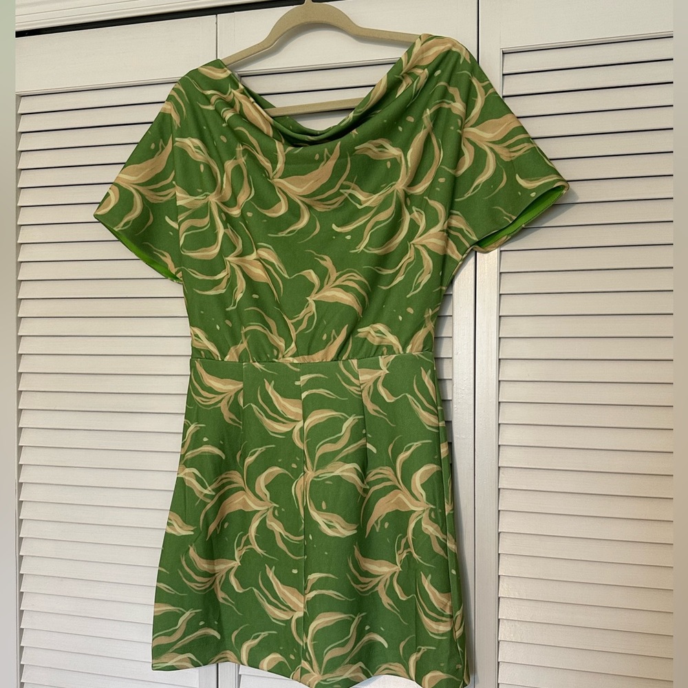 Alexia Admor Suri Draped One-Shoulder Minidress size small NWT green abstract - Picture 5 of 9